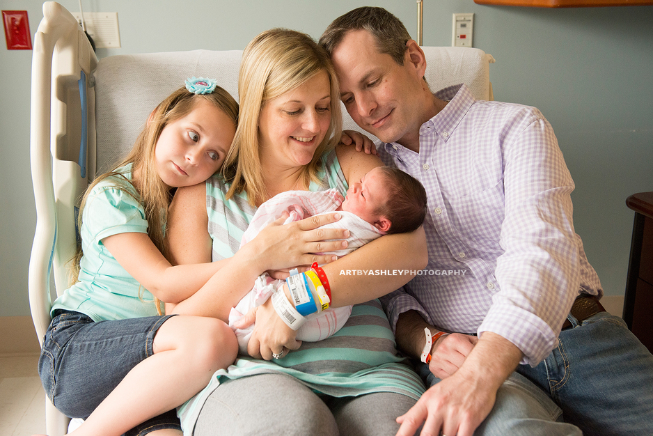 Greensboro Newborn Hospital Photos(005)