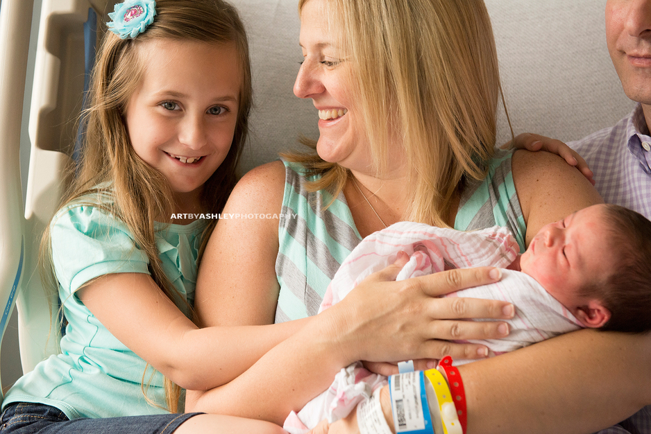 Greensboro Newborn Hospital Photos(006)
