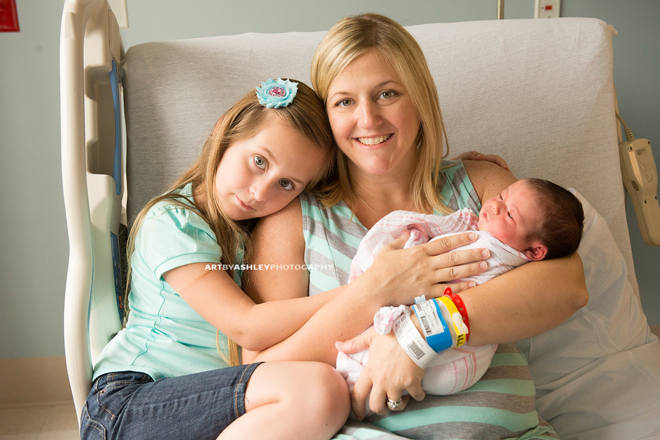 Greensboro Newborn Hospital Photos(007)