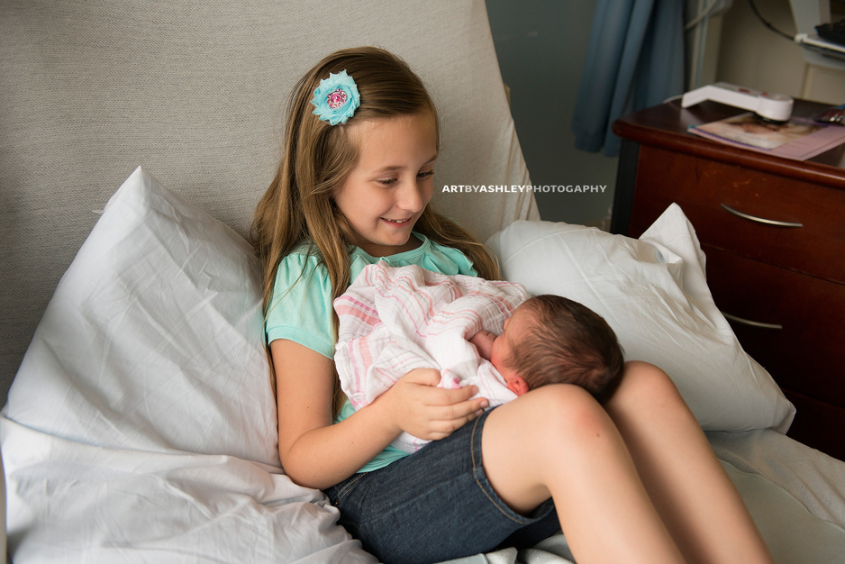 Greensboro Newborn Hospital Photos(017)