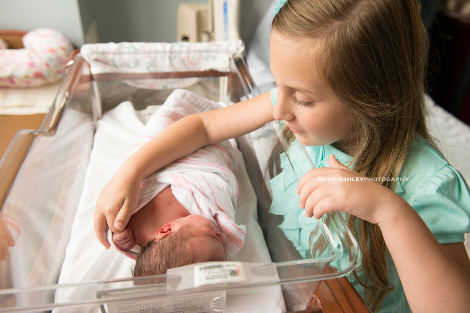 Greensboro Newborn Hospital Photos(022)