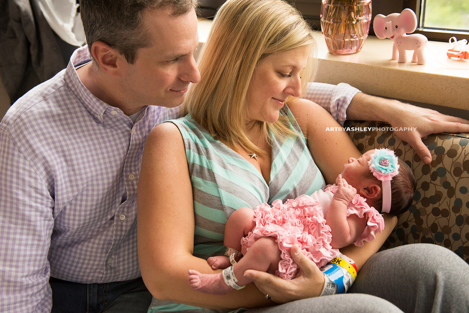 Greensboro Newborn Hospital Photos(029)